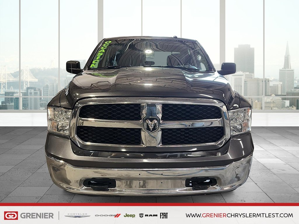2023 Ram 1500 Classic SLT + 4X4 + CREW CAB + V6 3.6L in Pointe-Aux-Trembles, Quebec - 2 - w1024h768px