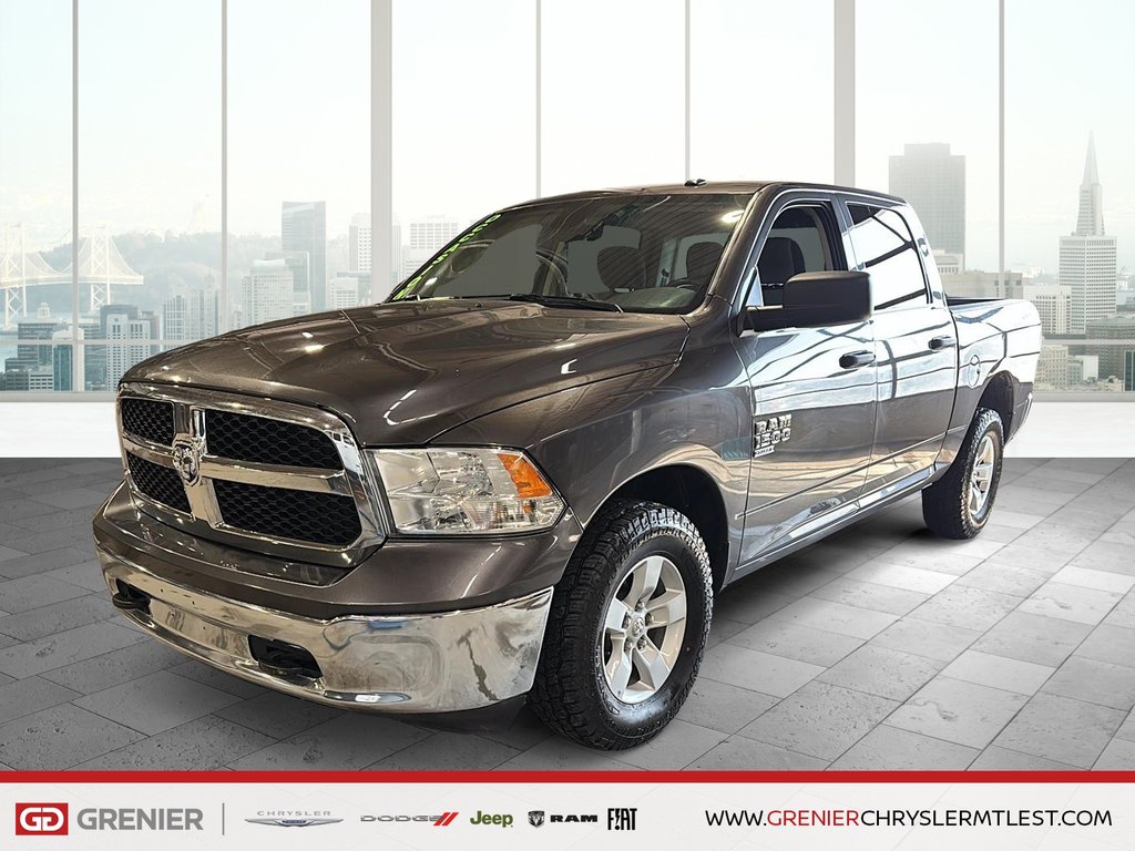 2023 Ram 1500 Classic SLT + 4X4 + CREW CAB + V6 3.6L in Pointe-Aux-Trembles, Quebec - 1 - w1024h768px