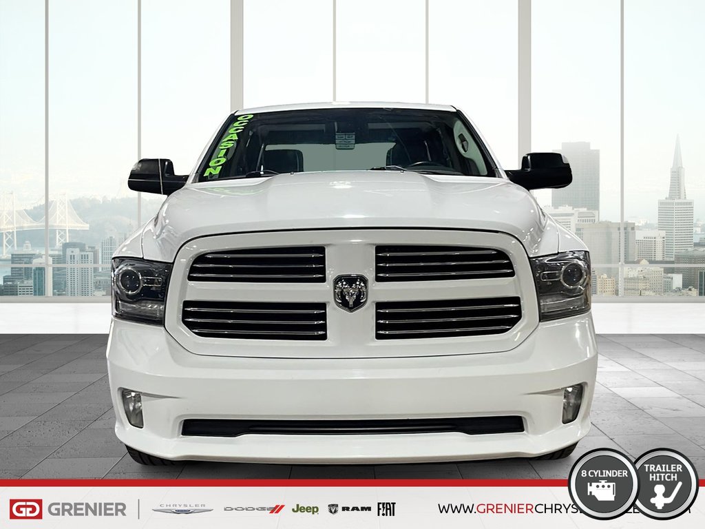 Ram 1500 SPORT + 4X4 + V8 HEMI 5.7L + CREW CAB + TOIT OUVRA 2017 à Pointe-Aux-Trembles, Québec - 2 - w1024h768px