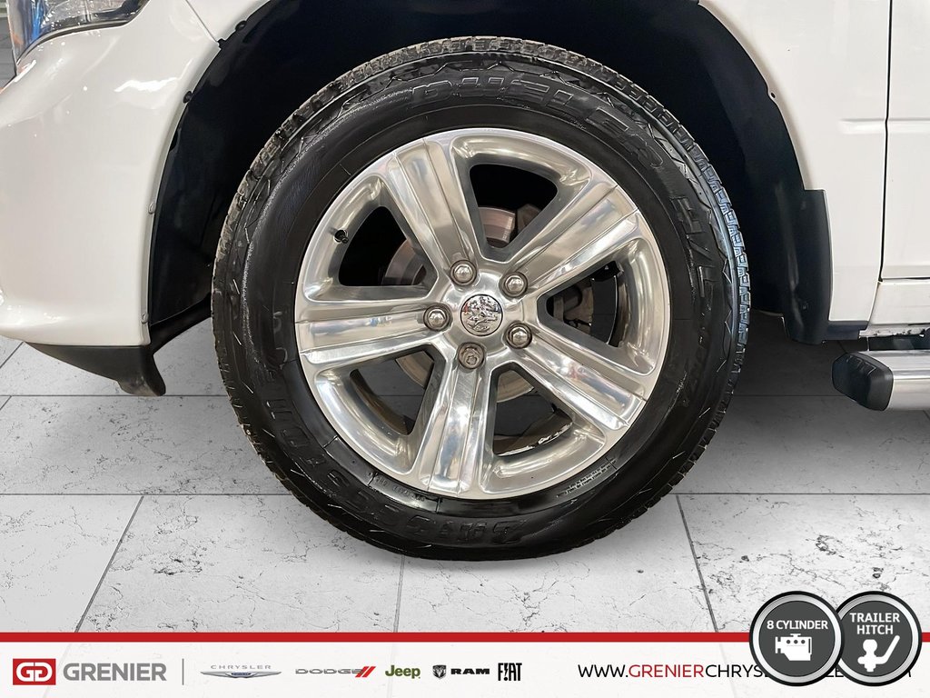 Ram 1500 SPORT + 4X4 + V8 HEMI 5.7L + CREW CAB + TOIT OUVRA 2017 à Pointe-Aux-Trembles, Québec - 7 - w1024h768px
