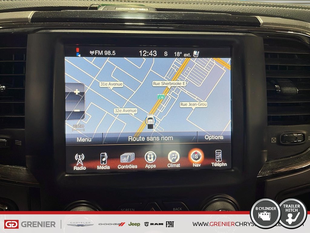 Ram 1500 SPORT + 4X4 + V8 HEMI 5.7L + CREW CAB + TOIT OUVRA 2017 à Pointe-Aux-Trembles, Québec - 15 - w1024h768px