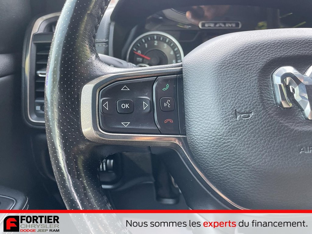 2019 Ram 1500 SPORT + CREWCAB + V8 + NIVEAU 2 in Pointe-Aux-Trembles, Quebec - 14 - w1024h768px