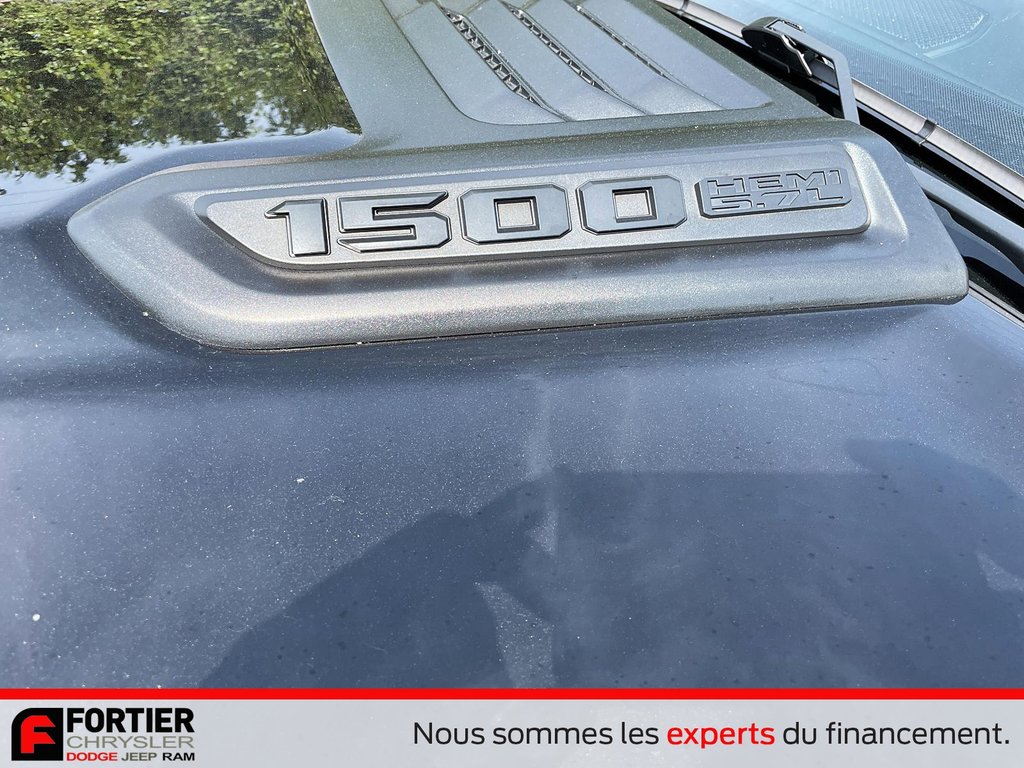 2019 Ram 1500 SPORT + CREWCAB + V8 + NIVEAU 2 in Pointe-Aux-Trembles, Quebec - 8 - w1024h768px