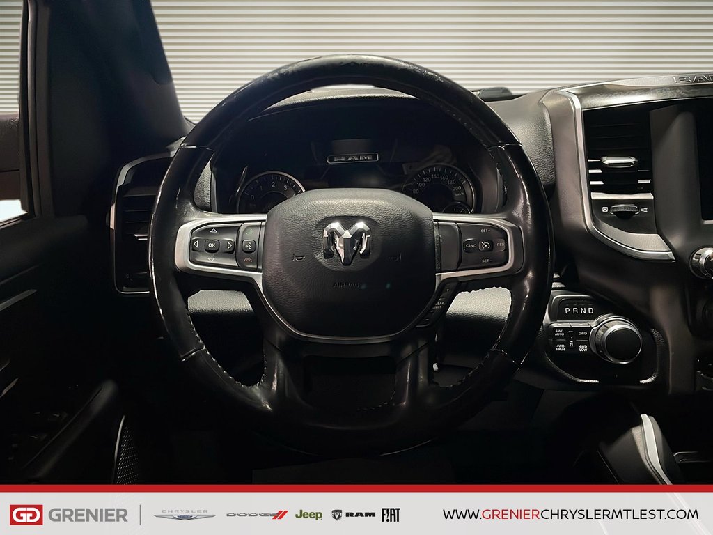 Ram 1500 BIG HORN + 4X4 + CREW CAB + V8 HEMI 5.7L + 2020 à Pointe-Aux-Trembles, Québec - 12 - w1024h768px