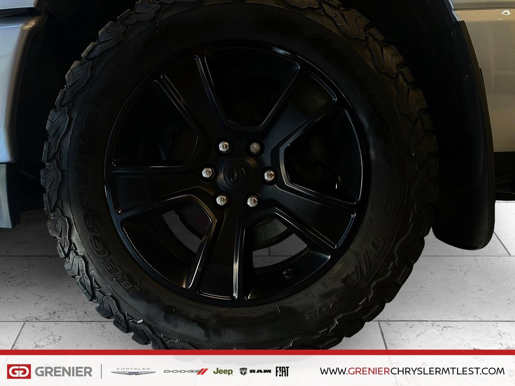 Ram 1500 SPORT + 4X4 + CREW CAB + V8 HEMI 5.7L 2021 à Pointe-Aux-Trembles, Québec - 5 - w1024h768px