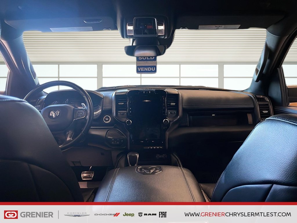 2023 Ram 1500 SPORT GT + 4X4 + CREW CAB + V8 HEMI 5.7L in Pointe-Aux-Trembles, Quebec - 9 - w1024h768px