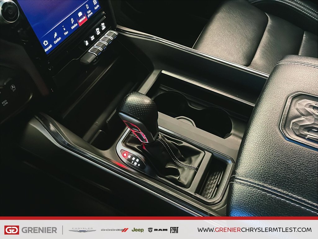2023 Ram 1500 SPORT GT + 4X4 + CREW CAB + V8 HEMI 5.7L in Pointe-Aux-Trembles, Quebec - 14 - w1024h768px