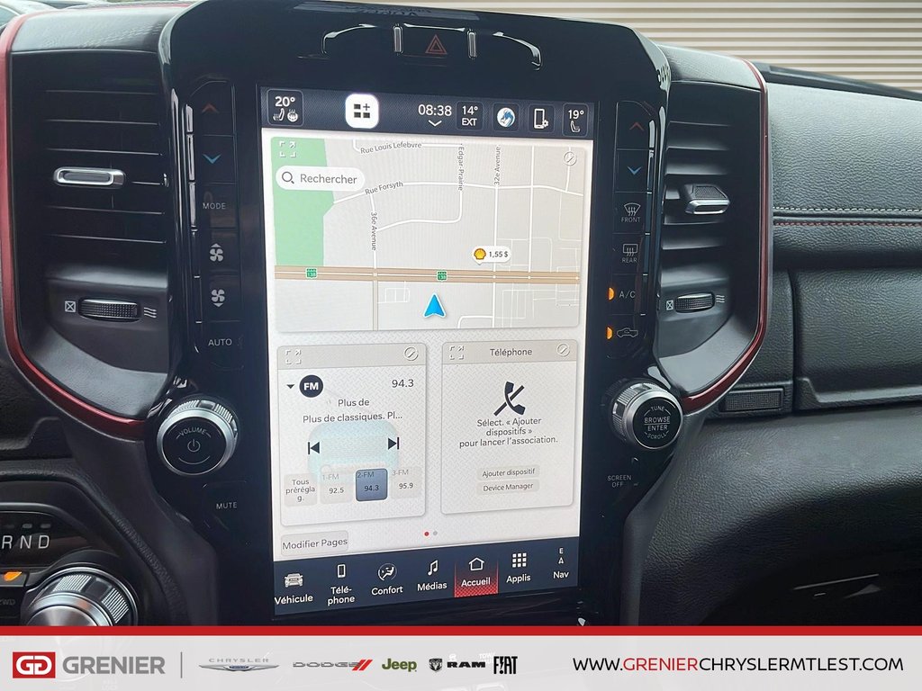 Ram 1500 REBEL 4X4 + CREW CAB + V8 HEMI 5.7L 2023 à Pointe-Aux-Trembles, Québec - 17 - w1024h768px