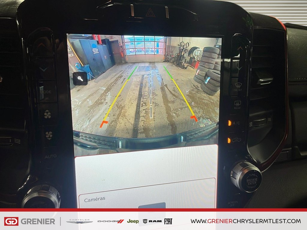 Ram 1500 REBEL 4X4 + CREW CAB + V8 HEMI 5.7L 2023 à Pointe-Aux-Trembles, Québec - 16 - w1024h768px