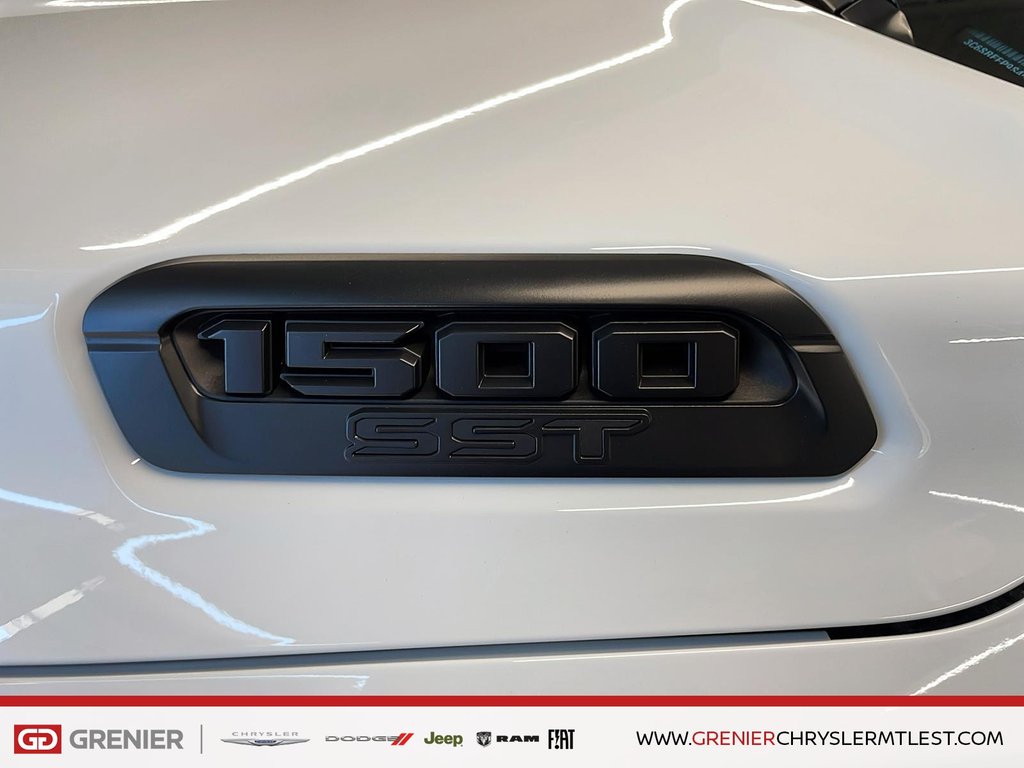Ram 1500 BIG HORN 2025 à Pointe-Aux-Trembles, Québec - 7 - w1024h768px