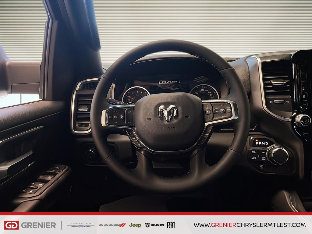 Ram 1500 BIG HORN 2025 à Pointe-Aux-Trembles, Québec - 11 - w1024h768px
