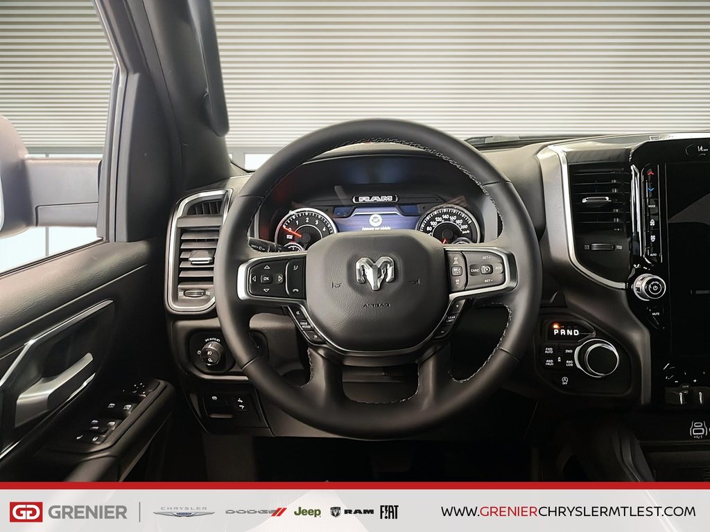 Ram 1500 BIG HORN 2025 à Pointe-Aux-Trembles, Québec - 11 - w1024h768px