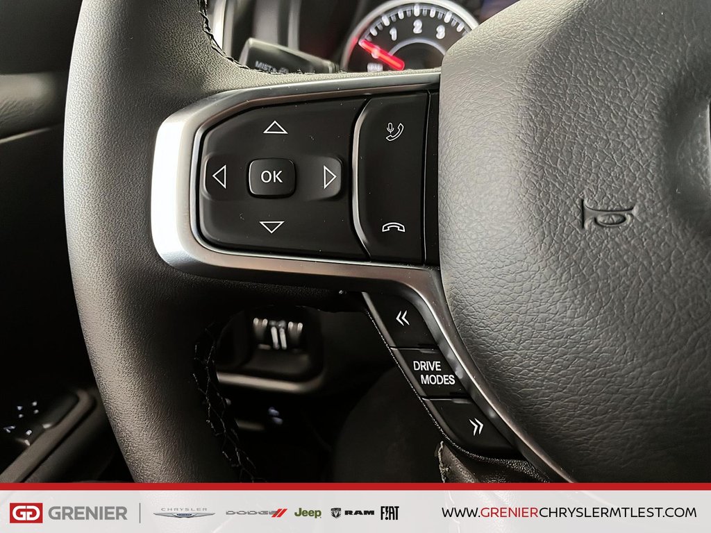 Ram 1500 BIG HORN 2025 à Pointe-Aux-Trembles, Québec - 13 - w1024h768px