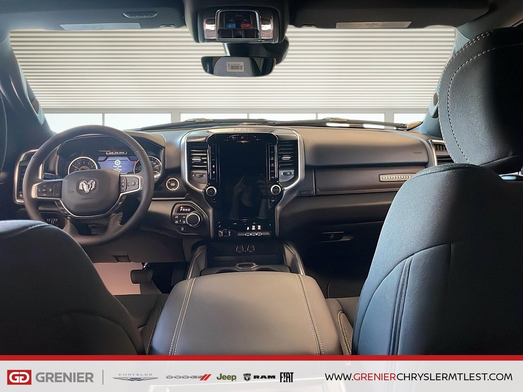 2025 Ram 1500 BIG HORN in Pointe-Aux-Trembles, Quebec - 11 - w1024h768px