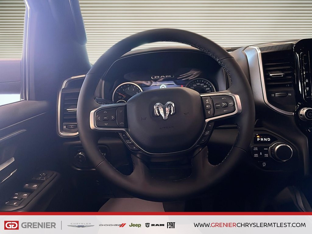 2025 Ram 1500 BIG HORN in Pointe-Aux-Trembles, Quebec - 12 - w1024h768px