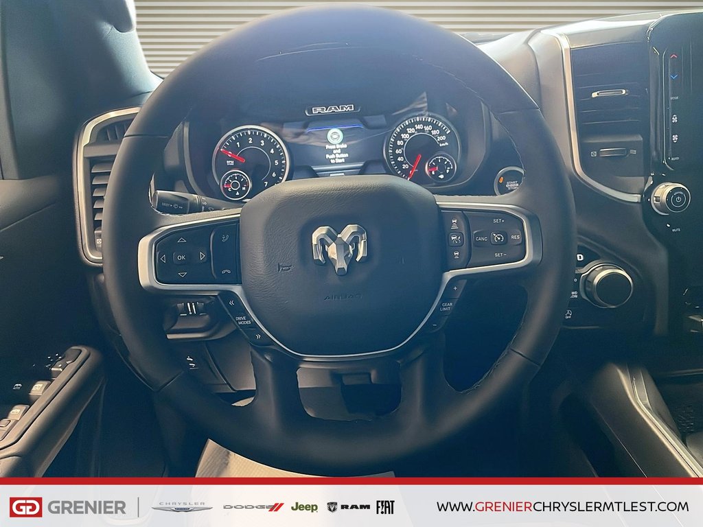 Ram 1500 BIG HORN 2025 à Pointe-Aux-Trembles, Québec - 10 - w1024h768px