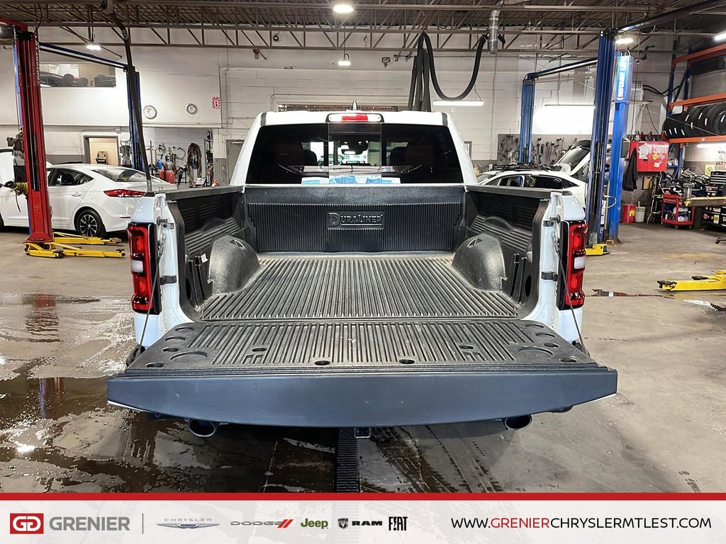 2025 Ram 1500 REBEL + 4X4 + CREW CAB + GPS + CARPLAY in Pointe-Aux-Trembles, Quebec - 4 - w1024h768px