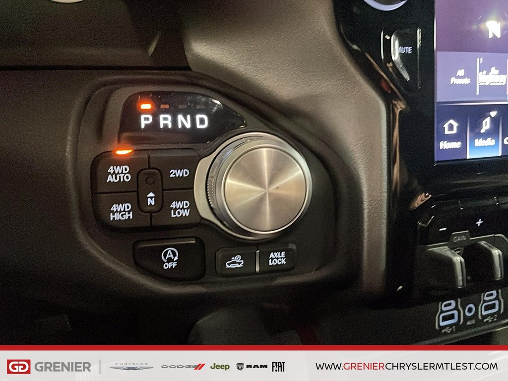 2025 Ram 1500 REBEL + 4X4 + CREW CAB + GPS + CARPLAY in Pointe-Aux-Trembles, Quebec - 14 - w1024h768px