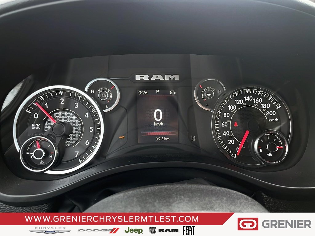 2025 Ram 1500 TRADESMAN in Pointe-Aux-Trembles, Quebec - 11 - w1024h768px