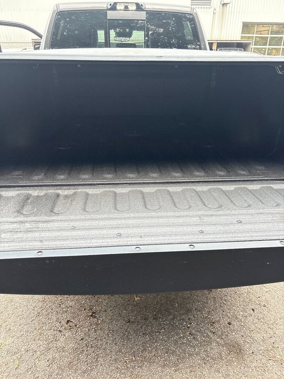 2023 Ram 2500 Limited in Pointe-Aux-Trembles, Quebec - 7 - w1024h768px