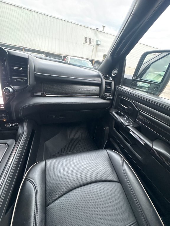 2023 Ram 2500 Limited in Pointe-Aux-Trembles, Quebec - 11 - w1024h768px