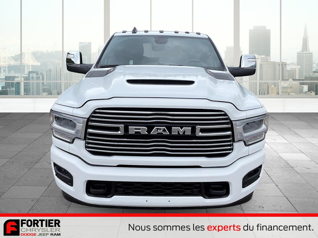 2024 Ram 2500 LARAMIE in Pointe-Aux-Trembles, Quebec - 3 - w1024h768px