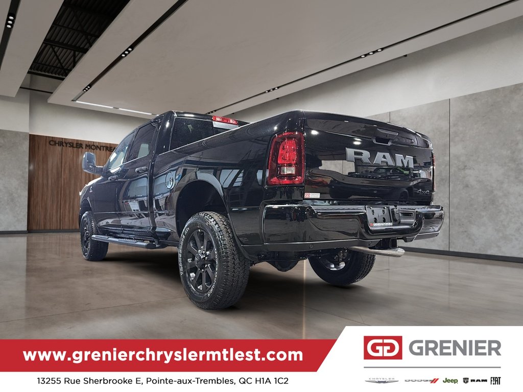 2026 Ram 2500 BLACK EXPRESS in Pointe-Aux-Trembles, Quebec - 4 - w1024h768px