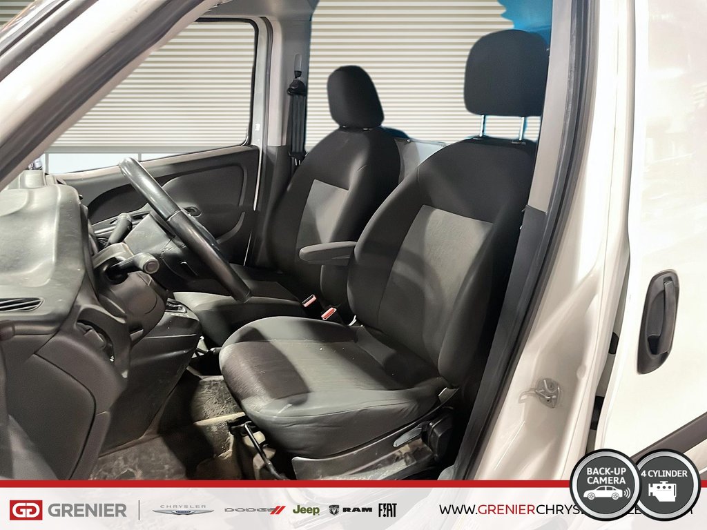 Ram ProMaster City SLT VAN + CLIMATISATION + BLUETOOTH 2021 à Pointe-Aux-Trembles, Québec - 7 - w1024h768px
