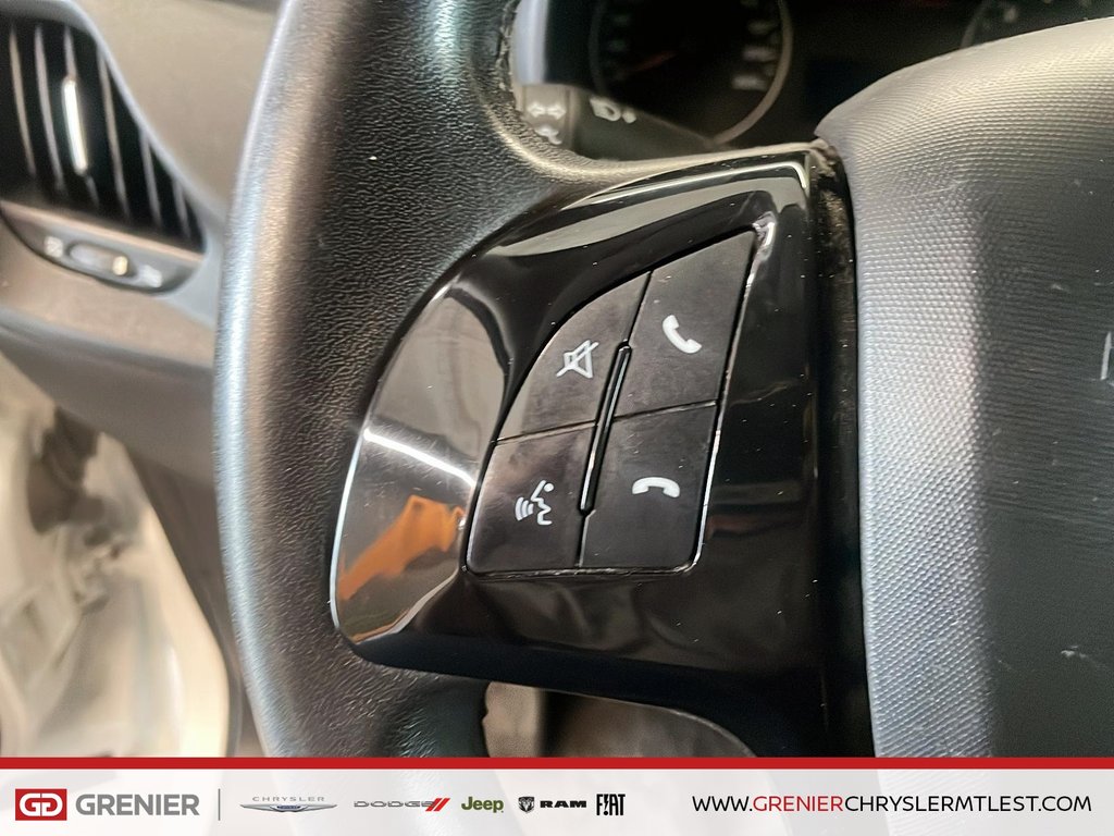 Ram ProMaster City SLT VAN + CLIMATISATION + BLUETOOTH 2021 à Pointe-Aux-Trembles, Québec - 9 - w1024h768px