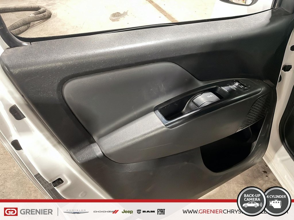 Ram ProMaster City SLT VAN + CLIMATISATION + BLUETOOTH 2021 à Pointe-Aux-Trembles, Québec - 9 - w1024h768px