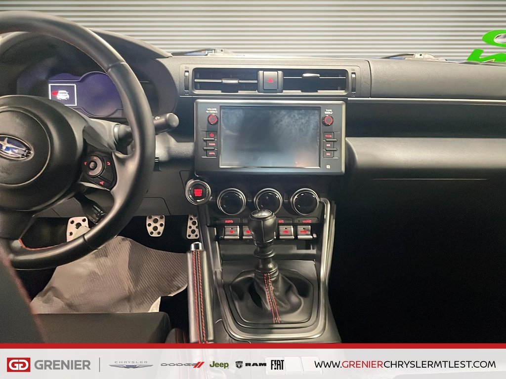 Subaru BRZ RWD + TRANSMISSION MANUELLE 2023 à Pointe-Aux-Trembles, Québec - 8 - w1024h768px