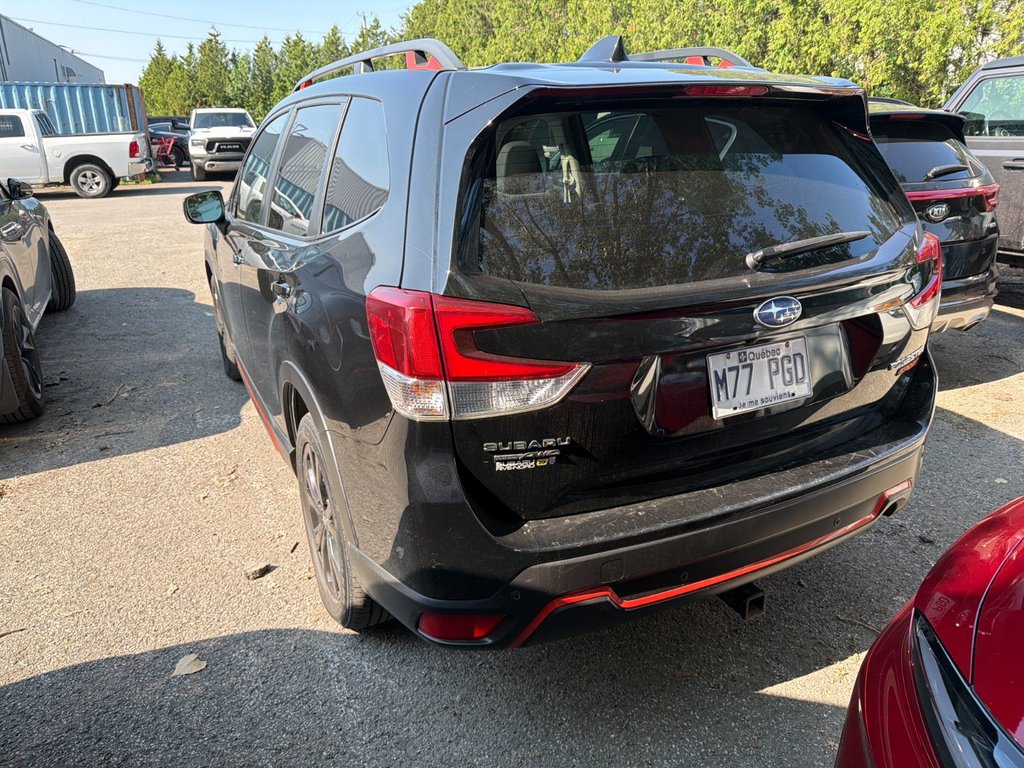 2019 Subaru Forester Sport in Pointe-Aux-Trembles, Quebec - 2 - w1024h768px