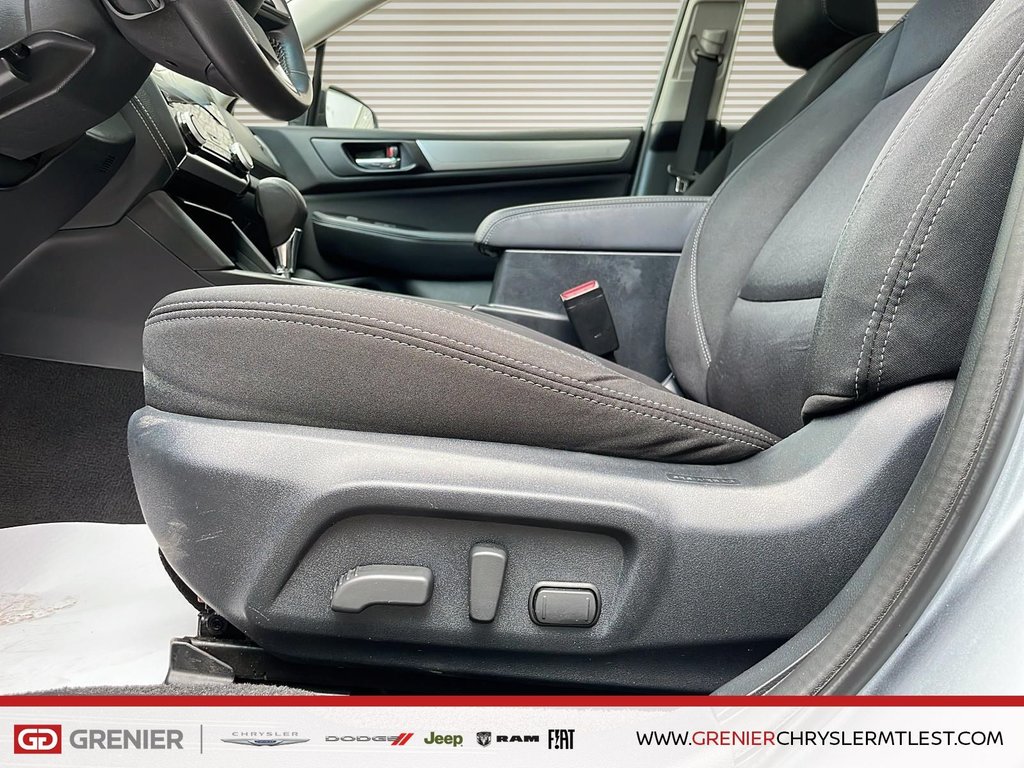 Subaru Legacy Touring Premium + Toit ouvrant 2019 à Pointe-Aux-Trembles, Québec - 10 - w1024h768px