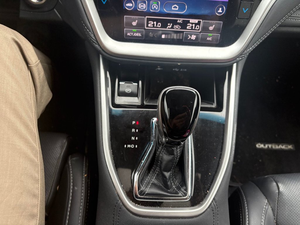 2020 Subaru Outback Limited in Pointe-Aux-Trembles, Quebec - 19 - w1024h768px