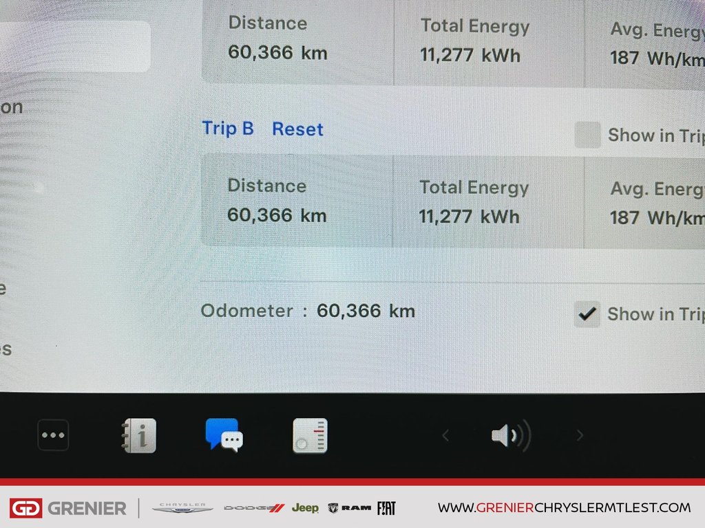 2020 Tesla MODEL 3 LONG RANGE + AWD + TOIT PANORAMIQUE + CUIR in Pointe-Aux-Trembles, Quebec - 14 - w1024h768px