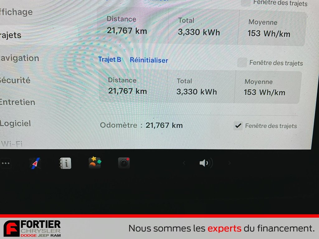 Tesla MODEL 3 SR + 438 KM AUTONOMIE + CUIR + GPS 2022 à Pointe-Aux-Trembles, Québec - 13 - w1024h768px