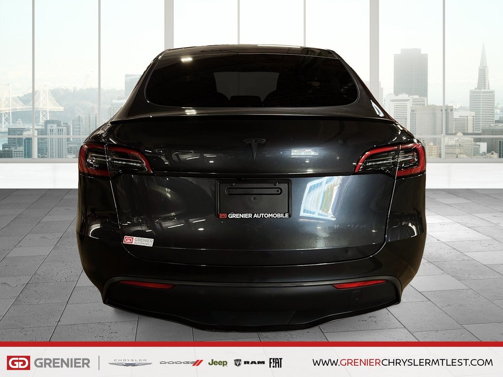 Tesla Model Y STANDARD RANGE + RWD + TOIT DE VERRE PANO 2024 à Pointe-Aux-Trembles, Québec - 3 - w1024h768px
