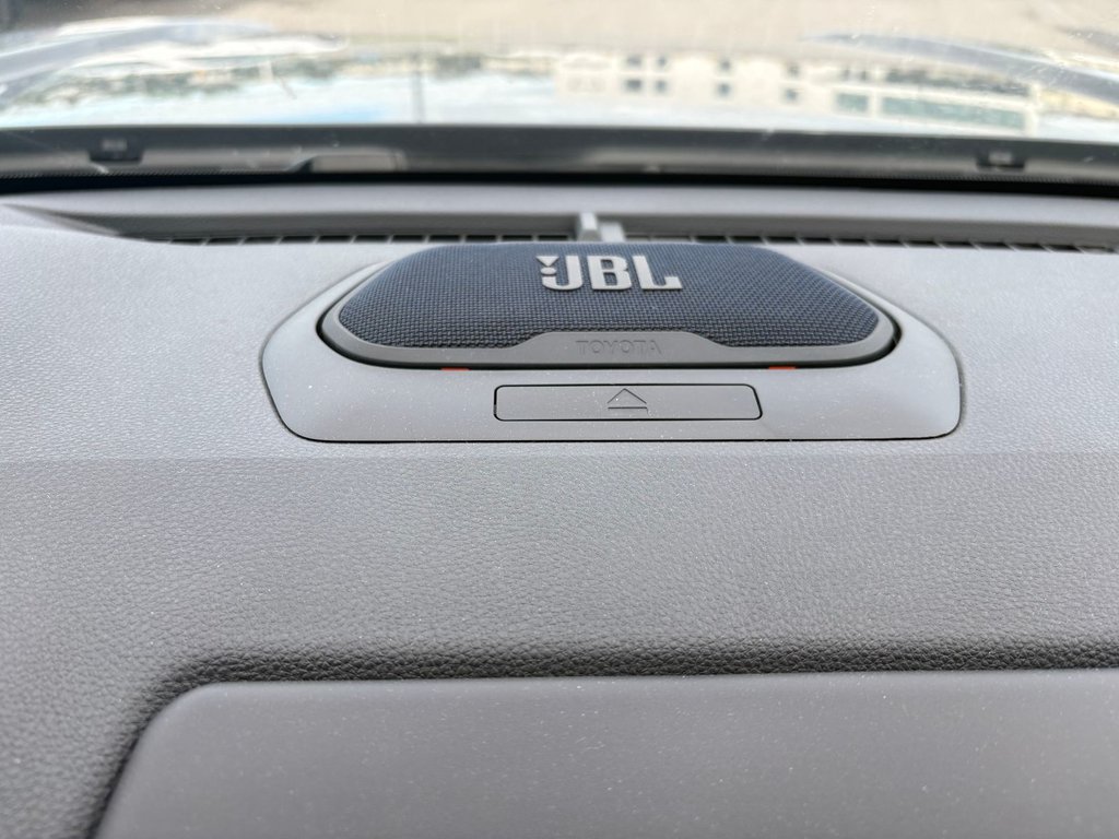 2025 Toyota 4Runner TRD PREMIUM in Pointe-Aux-Trembles, Quebec - 27 - w1024h768px