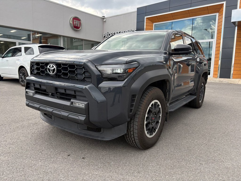 2025 Toyota 4Runner TRD PREMIUM in Pointe-Aux-Trembles, Quebec - 1 - w1024h768px