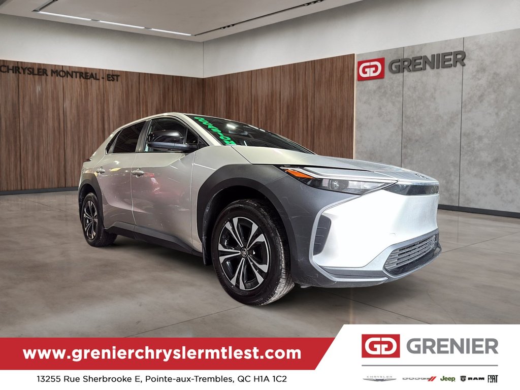 Toyota bZ4X LE 2023 à Pointe-Aux-Trembles, Québec - 7 - w1024h768px