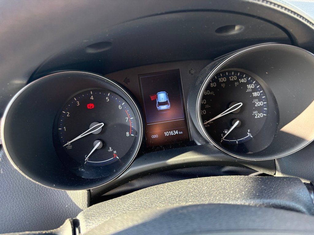 Toyota C-HR LX 2019 à Pointe-Aux-Trembles, Québec - 5 - w1024h768px