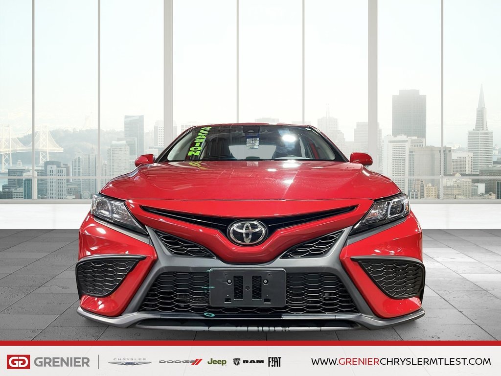 2021 Toyota Camry SE + T/A + CUIR + BLUETOOTH in Pointe-Aux-Trembles, Quebec - 2 - w1024h768px