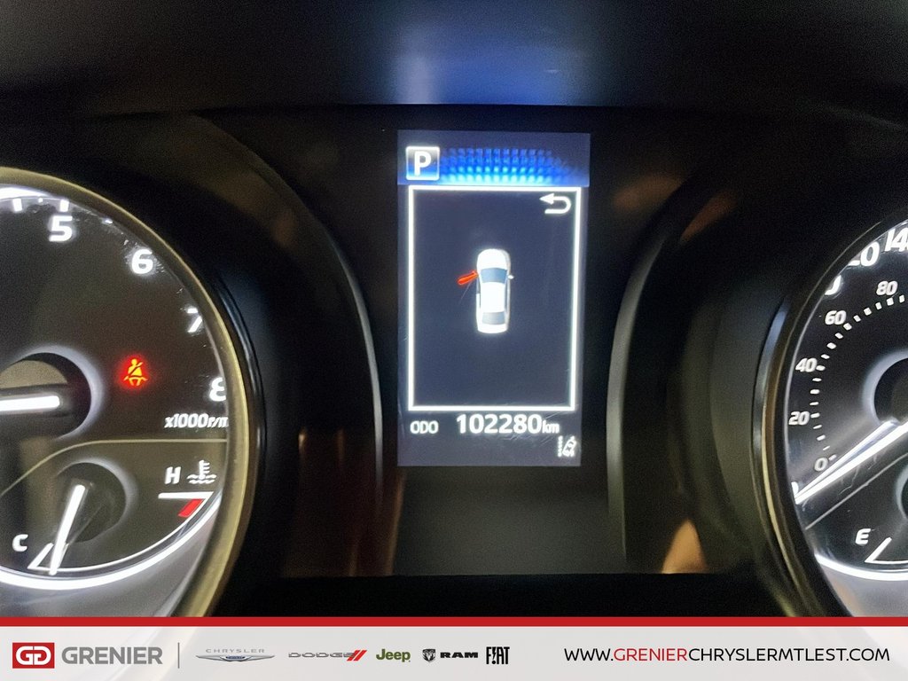 2021 Toyota Camry SE + T/A + CUIR + BLUETOOTH in Pointe-Aux-Trembles, Quebec - 13 - w1024h768px
