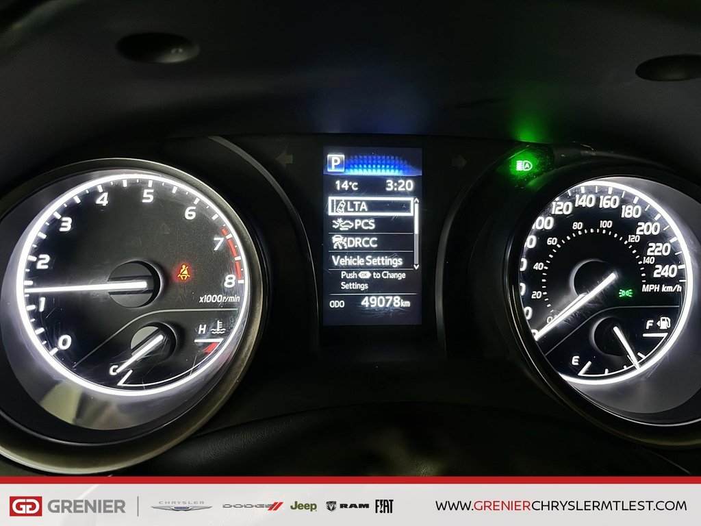 Toyota Camry SE + CUIR + CARPLAY 2023 à Pointe-Aux-Trembles, Québec - 10 - w1024h768px