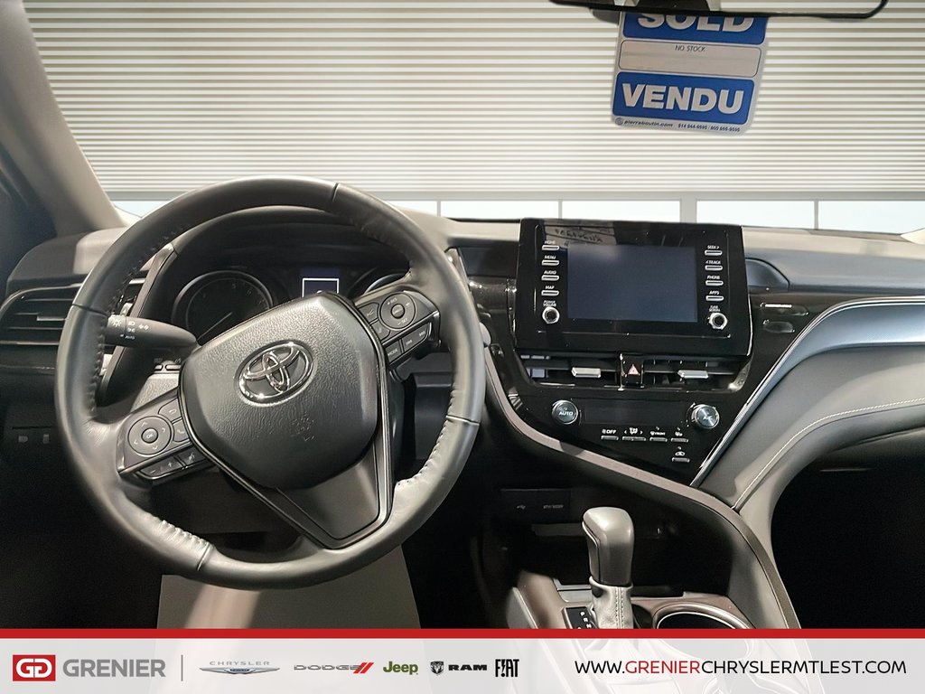 2024 Toyota Camry SE + CUIR + CARPLAY in Pointe-Aux-Trembles, Quebec - 8 - w1024h768px