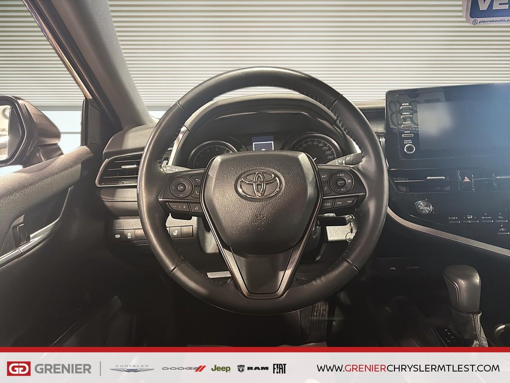Toyota Camry SE + FWD + GROUPE ELECTRIIQUE 2024 à Pointe-Aux-Trembles, Québec - 9 - w1024h768px