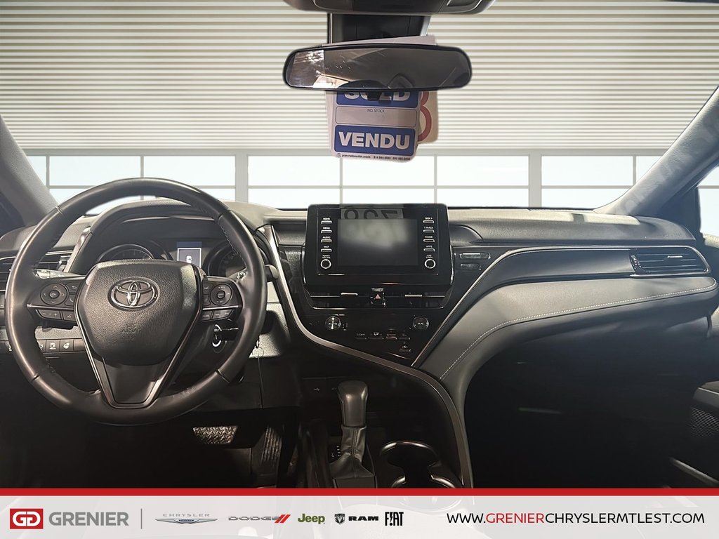 Toyota Camry SE + FWD + GROUPE ELECTRIIQUE 2024 à Pointe-Aux-Trembles, Québec - 8 - w1024h768px