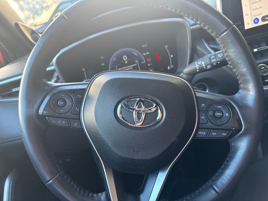 Toyota Corolla Cross LE HYBRIDE 2023 à Pointe-Aux-Trembles, Québec - 10 - w1024h768px