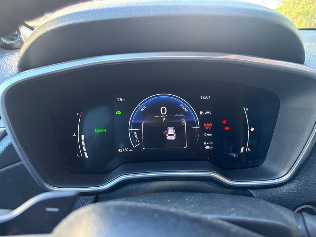 Toyota Corolla Cross LE HYBRIDE 2023 à Pointe-Aux-Trembles, Québec - 9 - w1024h768px