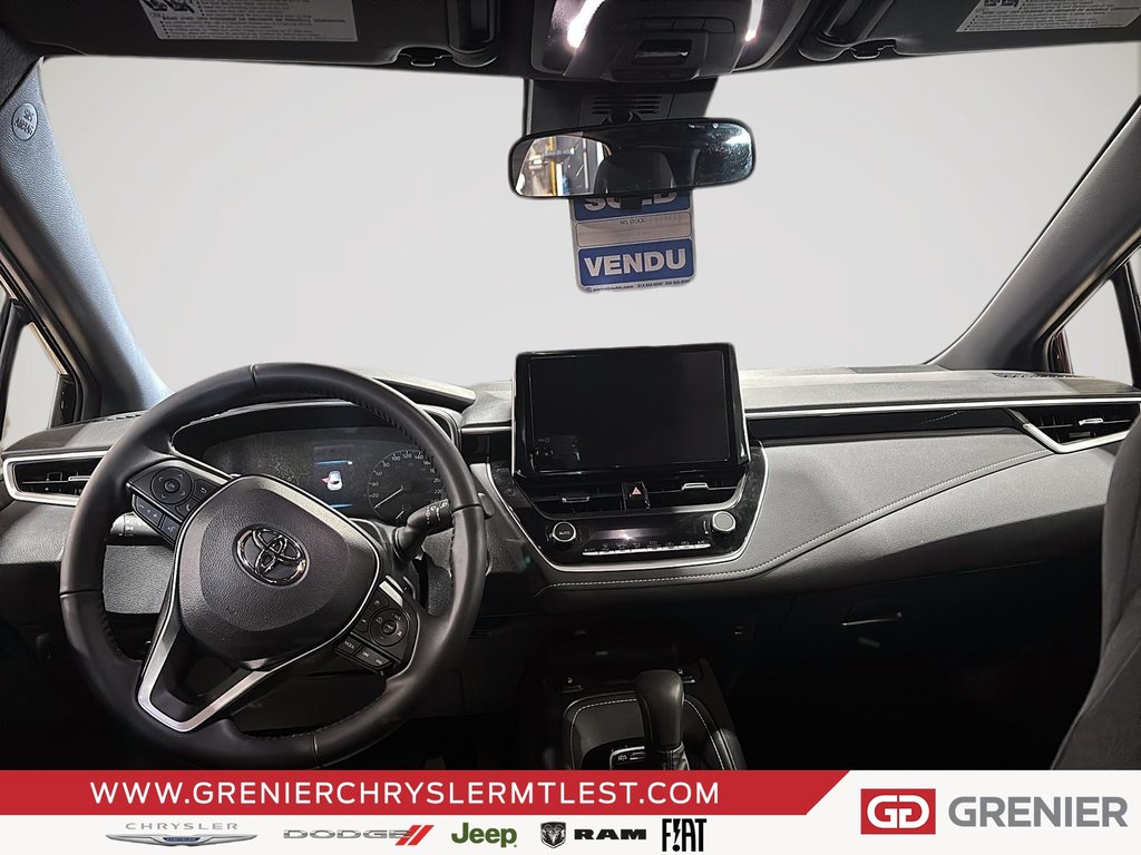 2025 Toyota Corolla Hatchback SE PLUS + FWD + GROUPE ELECTRIQUE in Pointe-Aux-Trembles, Quebec - 7 - w1024h768px